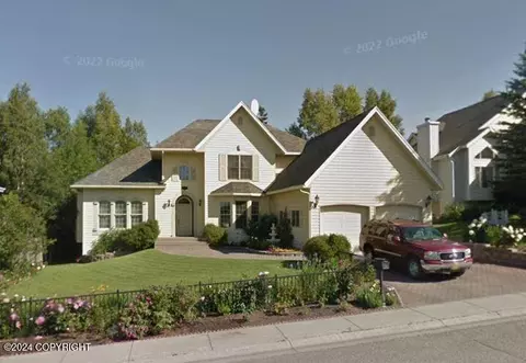 7211 E Chester Heights Cir, Anchorage, AK 99504