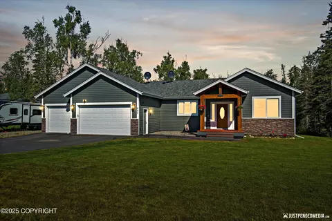980 E Susitna Dr, Wasilla, AK 99654