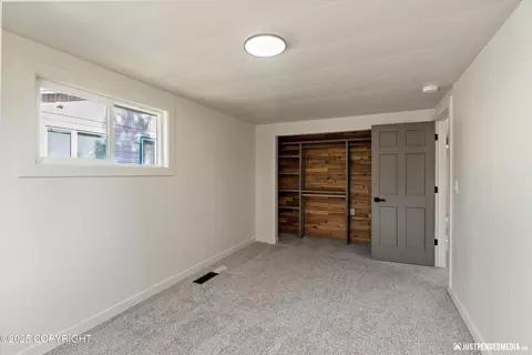 6600 E 8th Ave, Anchorage, AK 99504 photo 23