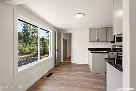 6600 E 8th Ave, Anchorage, AK 99504 photo 10