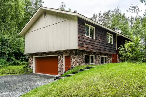 25220 Schaff Dr, Chugiak, AK 99567