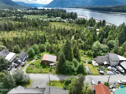 122 Kings Row Rd, Petersburg, AK 99833