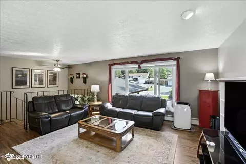Living - 10826 Goodpaster Cir, Eagle River, AK 99577 photo 2 of 4