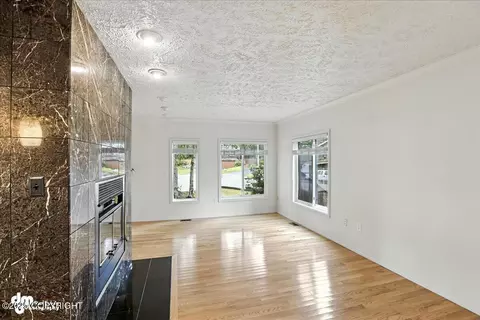 Living - 3117 Bettles Bay Loop, Anchorage, AK 99515 photo 4 of 6