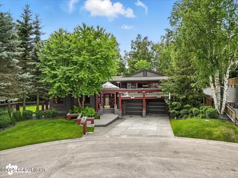 13590 Seabreeze Cir, Anchorage, AK 99516
