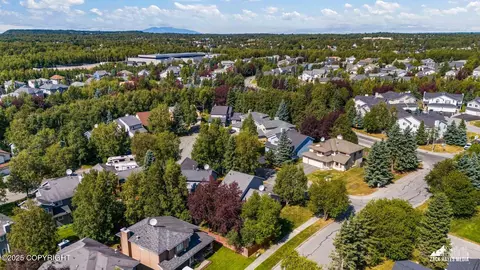 View/Area - 10515 Spindrift Loop, Anchorage, AK 99515 photo 9 of 16