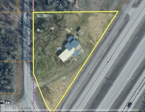 947 S Blunck St, Palmer, AK 99645
