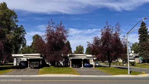 3901 Merrill Dr, Anchorage, AK 99517