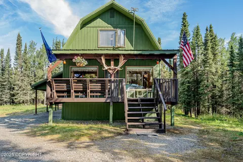 37461 Arabian Ln, Sterling, AK 99672