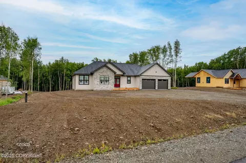 9846 E Ariel Dr, Palmer, AK 99645 photo 4