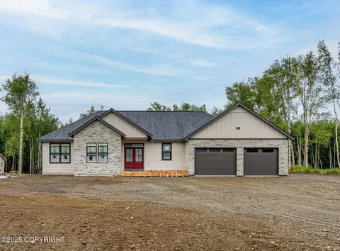9846 E Ariel Dr, Palmer, AK 99645