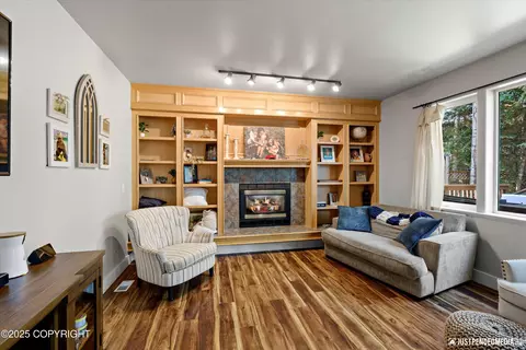 8756 Inyo Cir, Eagle River, AK 99577 photo 15