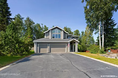 8756 Inyo Cir, Eagle River, AK 99577 photo 3