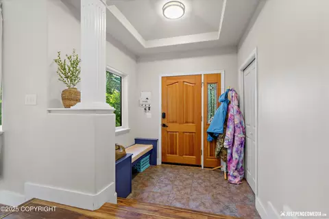 8756 Inyo Cir, Eagle River, AK 99577 photo 7