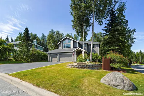 8756 Inyo Cir, Eagle River, AK 99577 photo 2