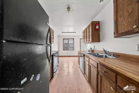 917 E 45th Ct, Anchorage, AK 99503 photo 31