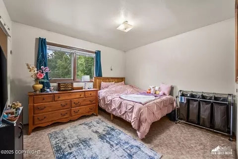 917 E 45th Ct, Anchorage, AK 99503 photo 21