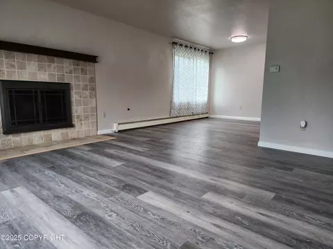Living - 83018303 E 36th Ave, Anchorage, AK 99504 photo 3 of 4
