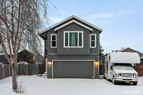 6416 Coachman Cir, Anchorage, AK 99507