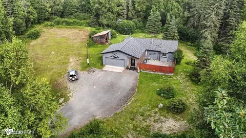 51926 Ellen St, Kenai, AK 99611
