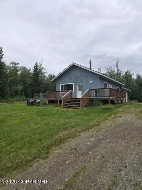 6821 E Green Glen Dr, Wasilla, AK 99654