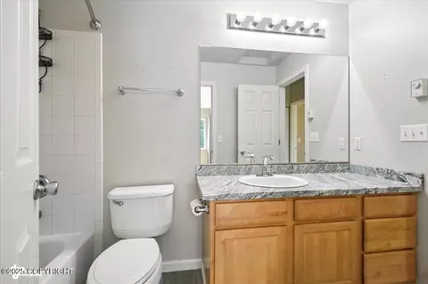 Bath - 5616 E Beaver Ave # E, Wasilla, AK 99654 photo 2 of 4