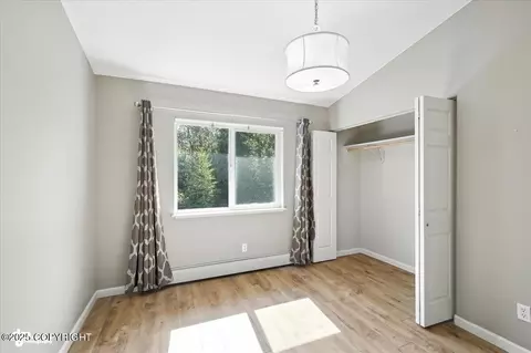 Bedroom - 5616 E Beaver Ave # E, Wasilla, AK 99654 photo 3 of 4