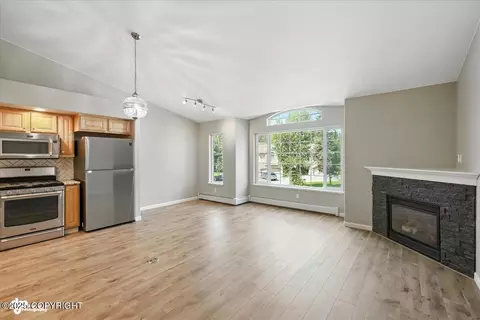 Living - 5616 E Beaver Ave # E, Wasilla, AK 99654 photo 3 of 9