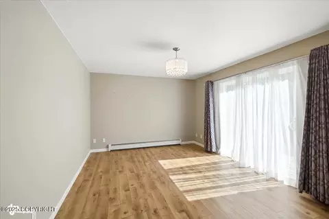 Living - 5616 E Beaver Ave # E, Wasilla, AK 99654 photo 8 of 9