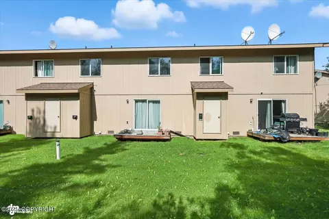 Exterior - 5616 E Beaver Ave # E, Wasilla, AK 99654 photo 6 of 8