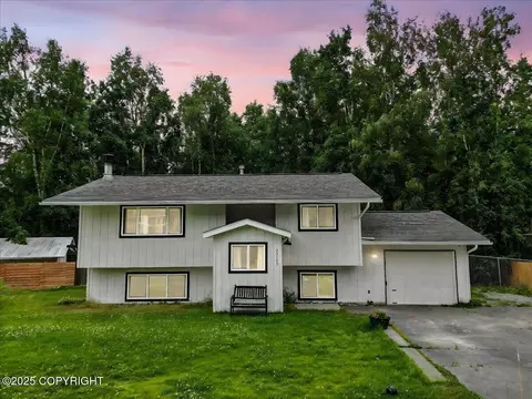23105 Green Garden Dr, Chugiak, AK 99567