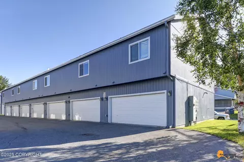 7326 Meadow St # 10F, Anchorage, AK 99507