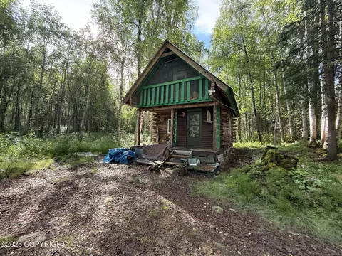 17146 E Dowd Cir, Talkeetna, AK 99676