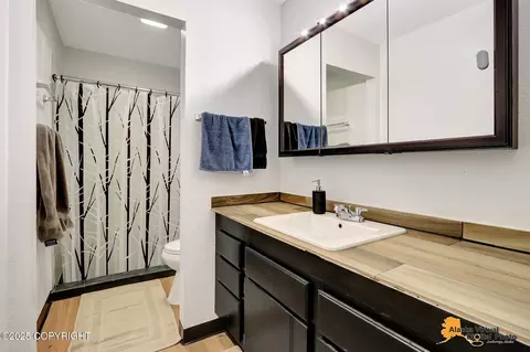 Bath - 18720 N Lowrie Loop, Eagle River, AK 99577 photo 1 of 1