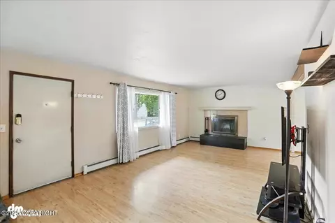 Living - 6017 E 12th Ave, Anchorage, AK 99504 photo 1 of 6