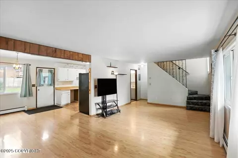 Living - 6017 E 12th Ave, Anchorage, AK 99504 photo 3 of 6
