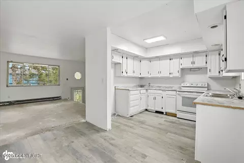 6341 E 16th Ave, Anchorage, AK 99504 photo 6