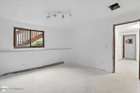 6341 E 16th Ave, Anchorage, AK 99504 photo 33