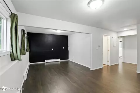 Living - 751 High View Dr, Anchorage, AK 99515 photo 4 of 4