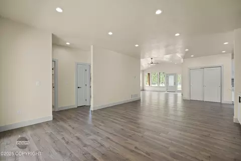 Living - 7254 E Riparian Loop, Palmer, AK 99645 photo 14 of 14