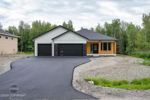Exterior - 7254 E Riparian Loop, Palmer, AK 99645 photo 2 of 23