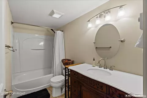 Bath - 8959 Eagle Place Loop # 29, Eagle River, AK 99577 photo 3 of 3