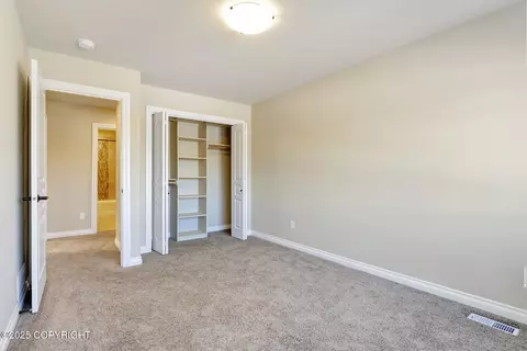 Bedroom - 3175 Morgan Loop, Anchorage, AK 99516 photo 6 of 6