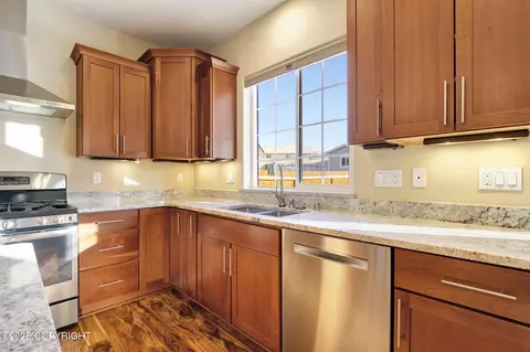 Kitchen - 3175 Morgan Loop, Anchorage, AK 99516 photo 3 of 4