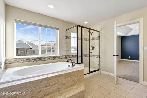Bath - 3175 Morgan Loop, Anchorage, AK 99516 photo 5 of 6