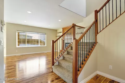 Living - 3175 Morgan Loop, Anchorage, AK 99516 photo 1 of 5