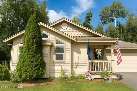 6841 W Buckner Pl, Wasilla, AK 99623