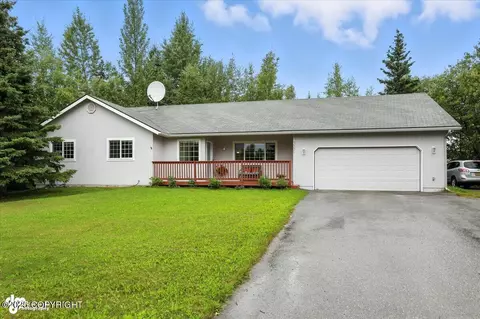7001 W Gladstone Ln, Wasilla, AK 99623