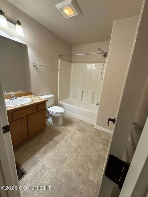 Bath - 12315 Vista Ridge Loop, Eagle River, AK 99577 photo 2 of 3