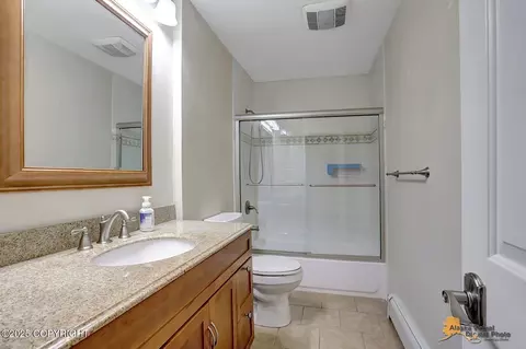 Bath - 10921 Adanak Cir, Eagle River, AK 99577 photo 2 of 5